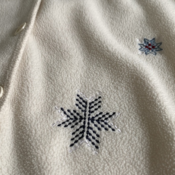 Vintage 90’s Fleece Snowflake Sweater - Picture 9 of 9